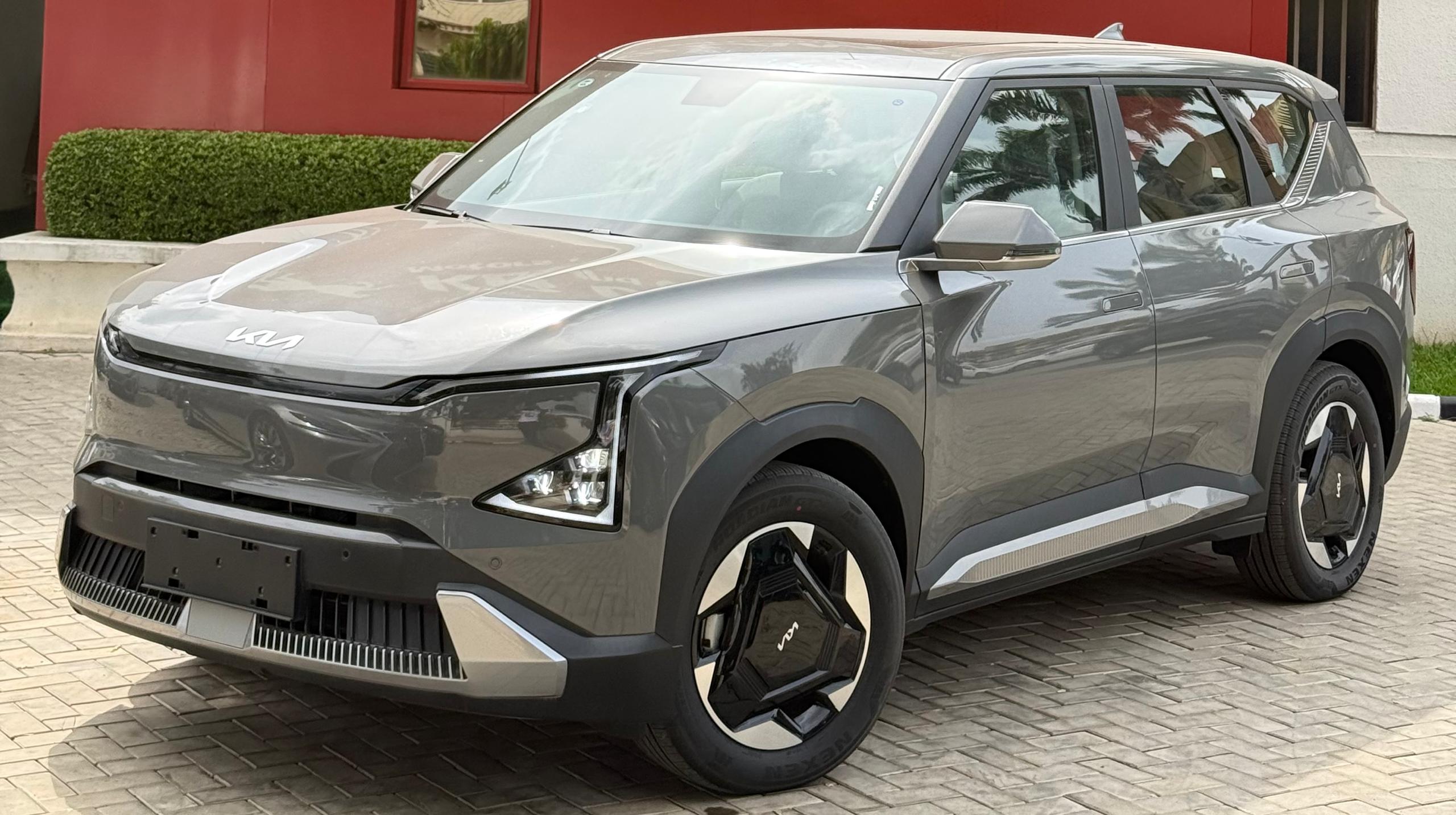 KIA EV5 2024 — photo 11 of 12