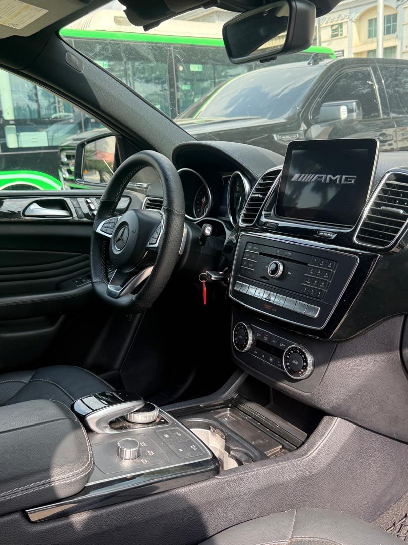 MERCEDES BENZ  GLE 43 AMG COUPE 2017 — photo 3 of 11