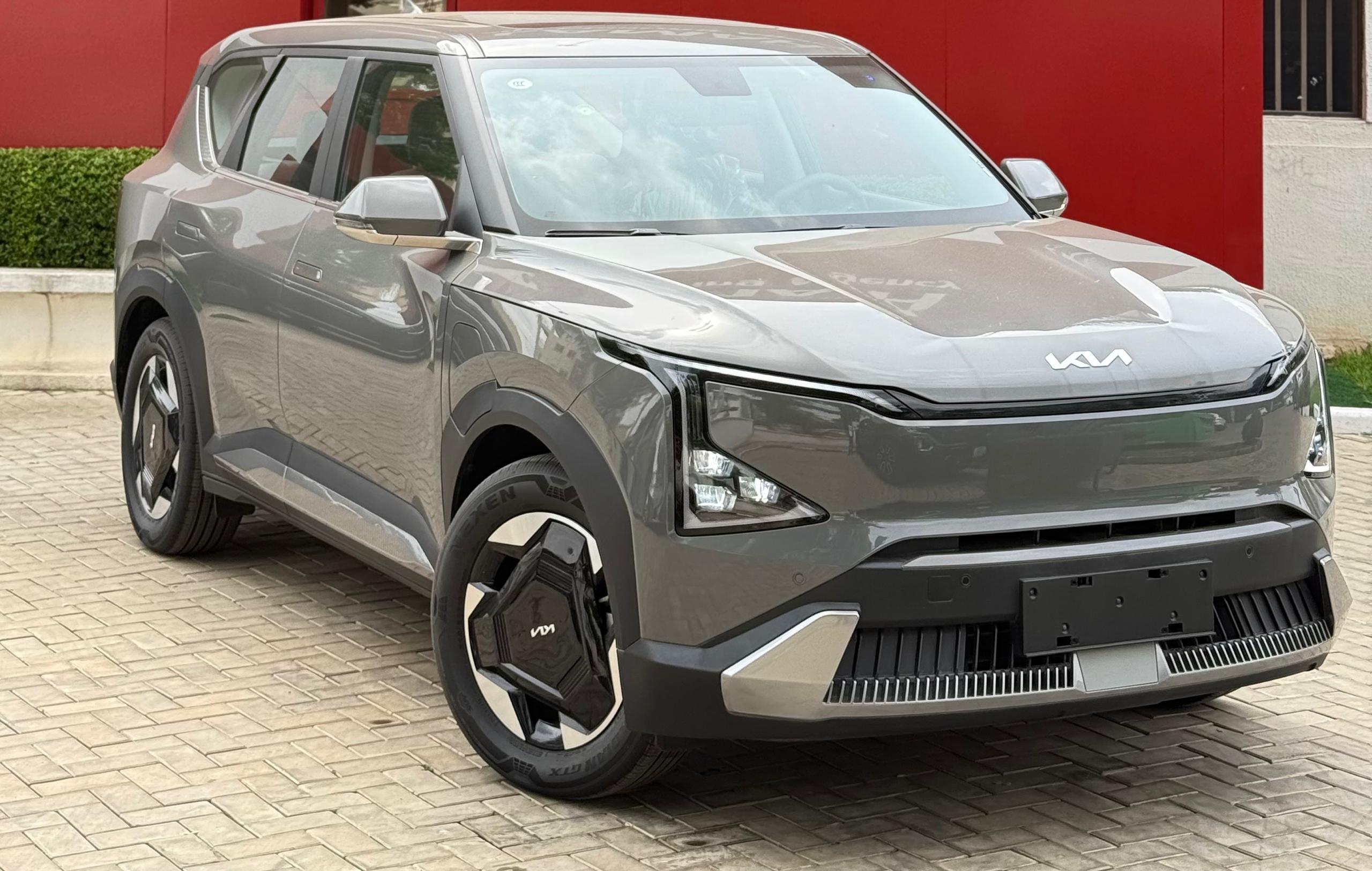 KIA EV5 2024 — photo 12 of 12