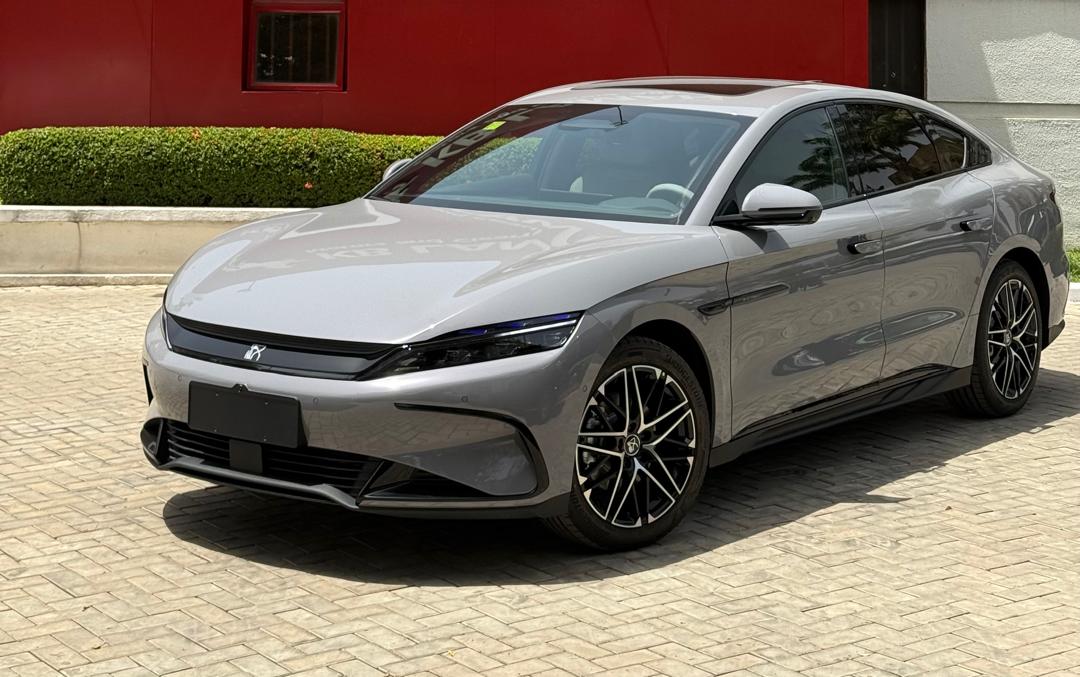 BYD HAN 2025 — photo 10 of 11
