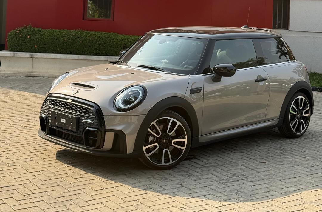 MINI COOPER COOPER S 2022 — photo 6 of 8