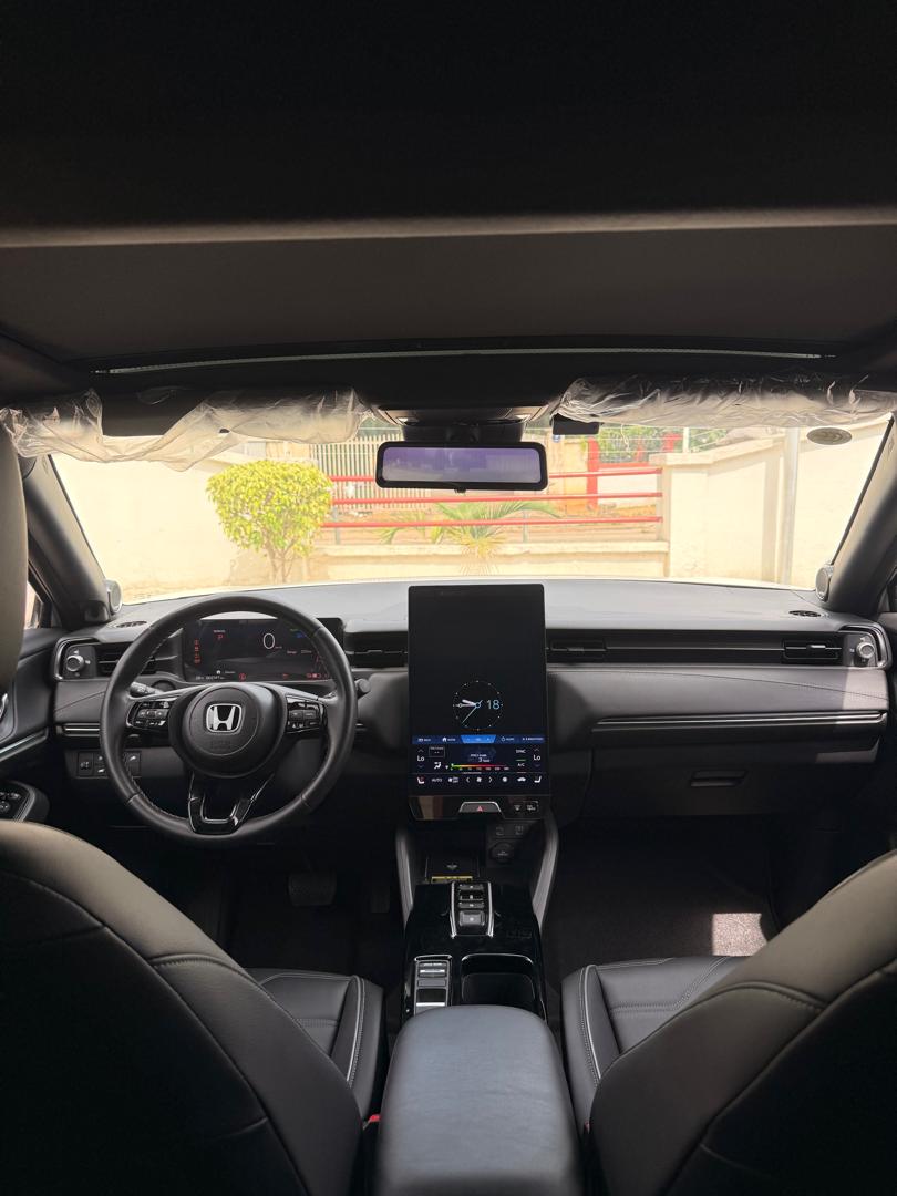 HONDA E:NP1 2023 — photo 8 of 11