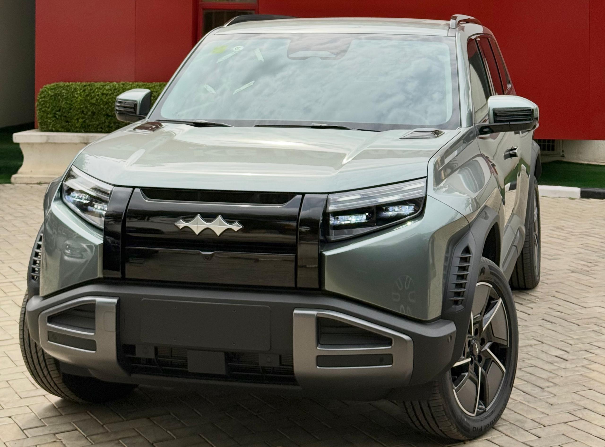 2025 BYD Leopard Titanium