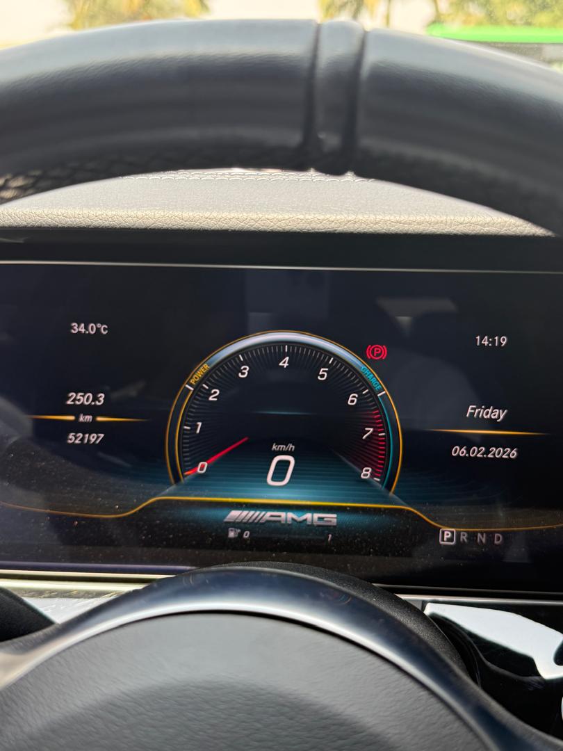 MERCEDES BENZ   GT 43 AMG 2021 — photo 2 of 8