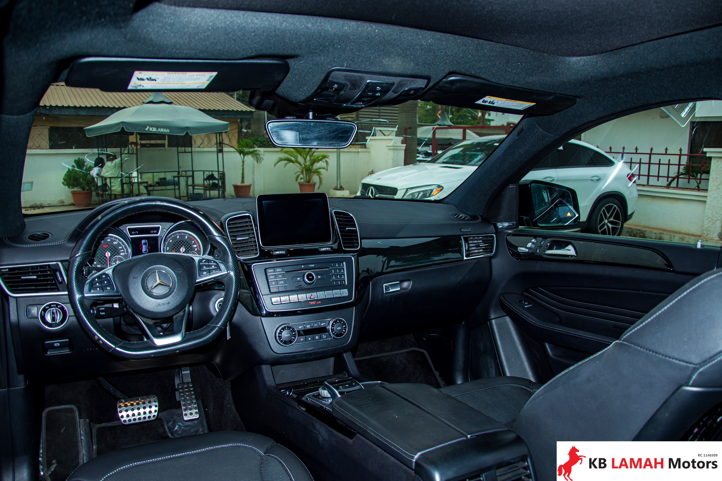 MERCEDES-BENZ GLE 43 2017 — photo 4 of 5