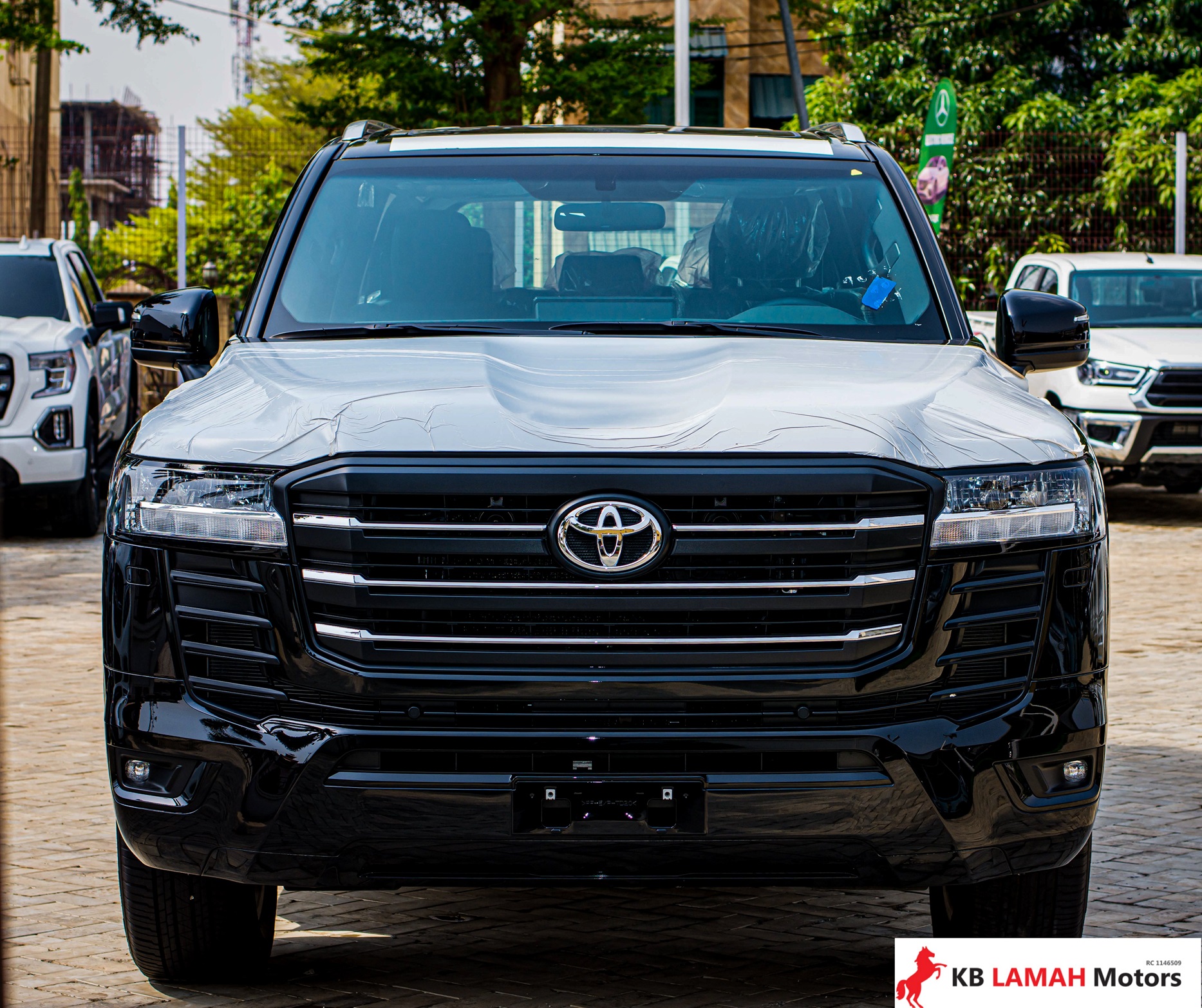 TOYOTA LAND CRUISER GXR 2023 — photo 1 of 5