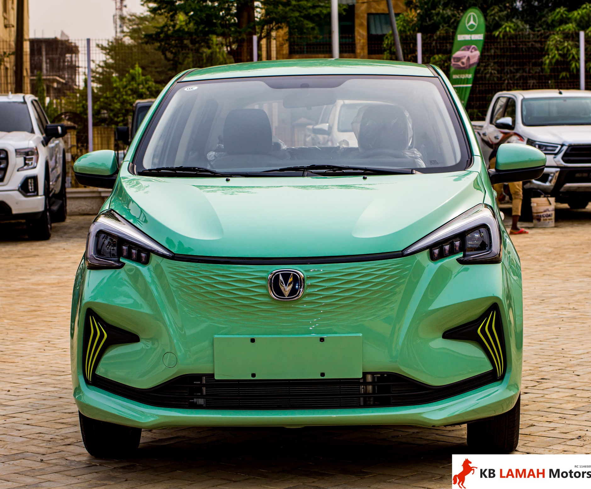 CHANGAN E-STAR 2023 — photo 1 of 5