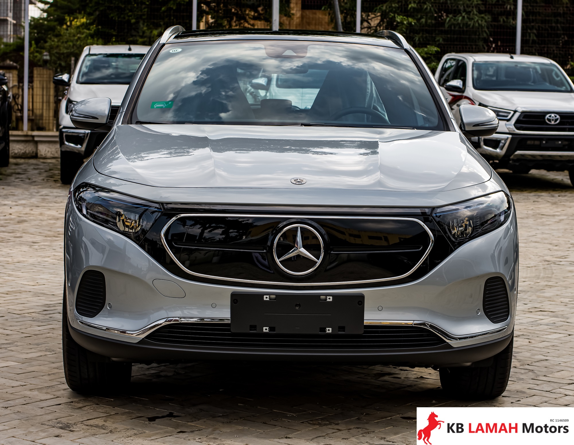MERCEDES-BENZ EQA 2024 — photo 1 of 5