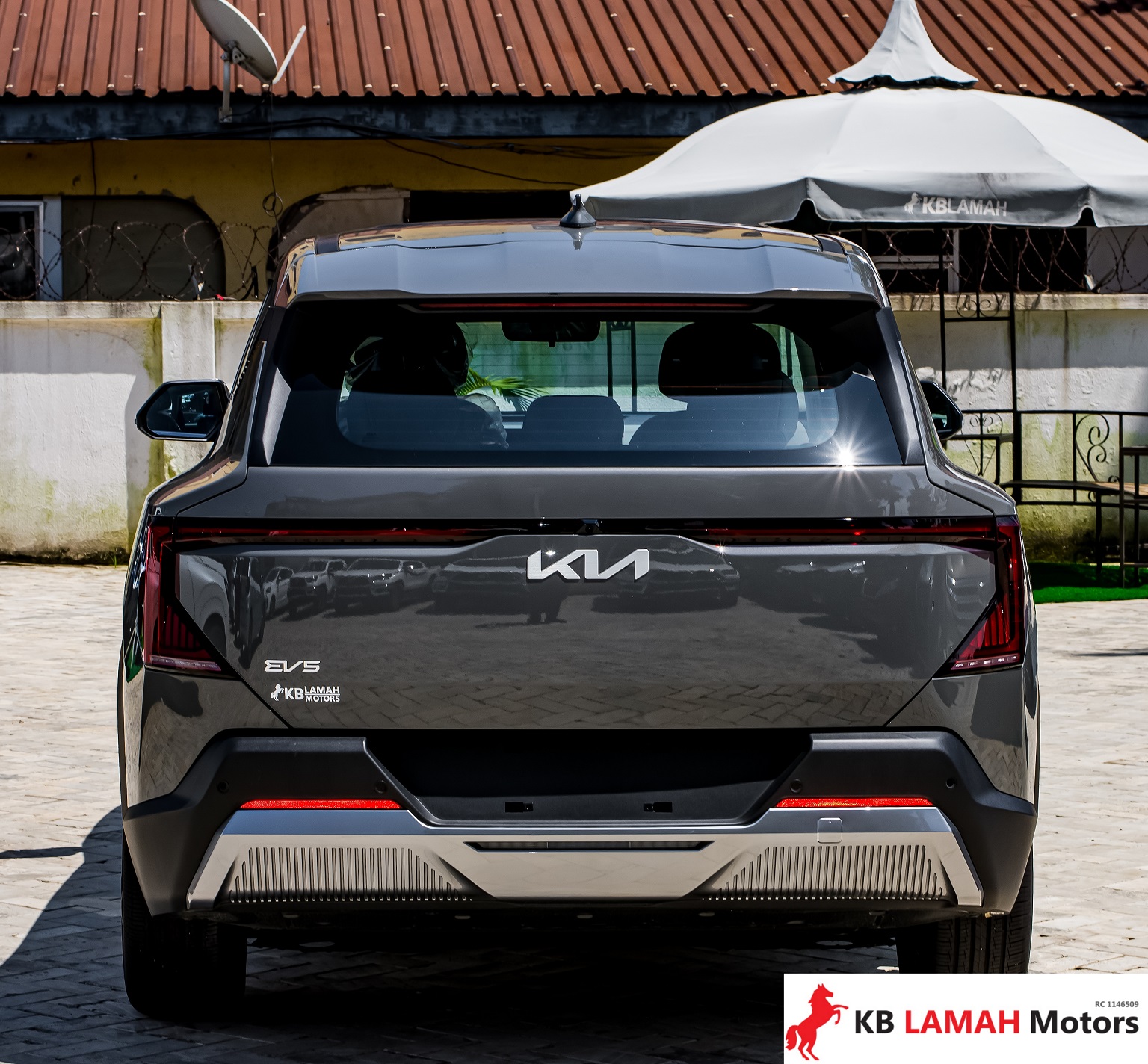 KIA EV5 2024 — photo 2 of 5