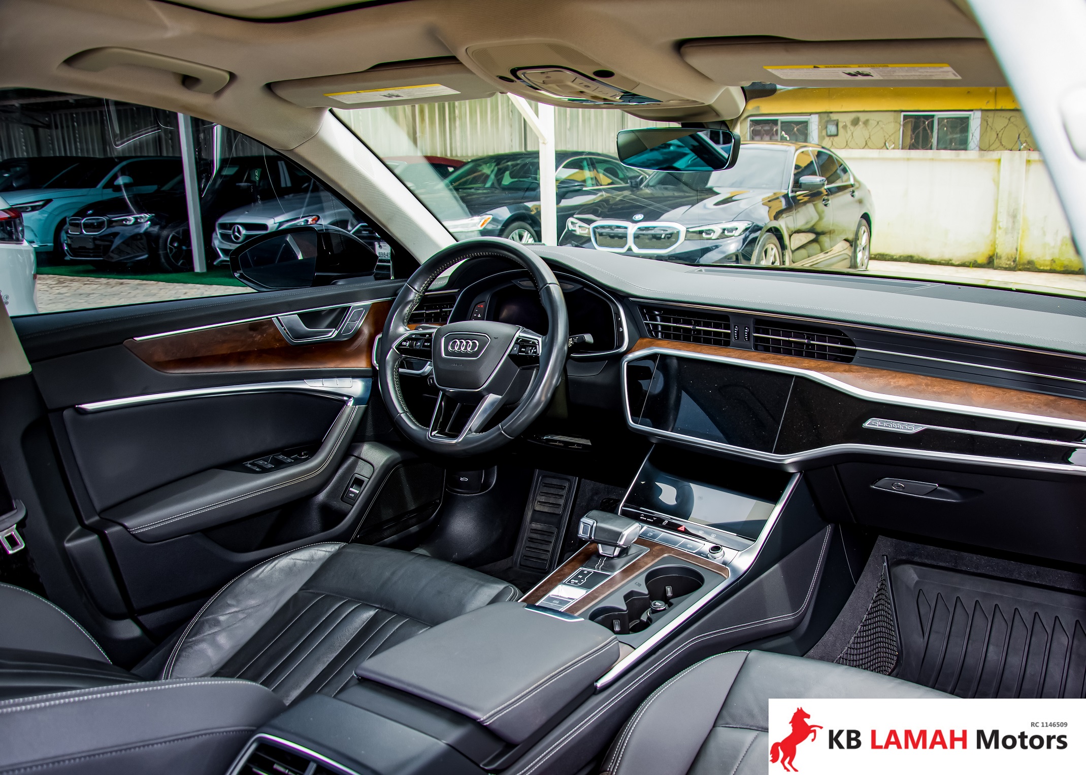 AUDI A6 2019 — photo 2 of 2