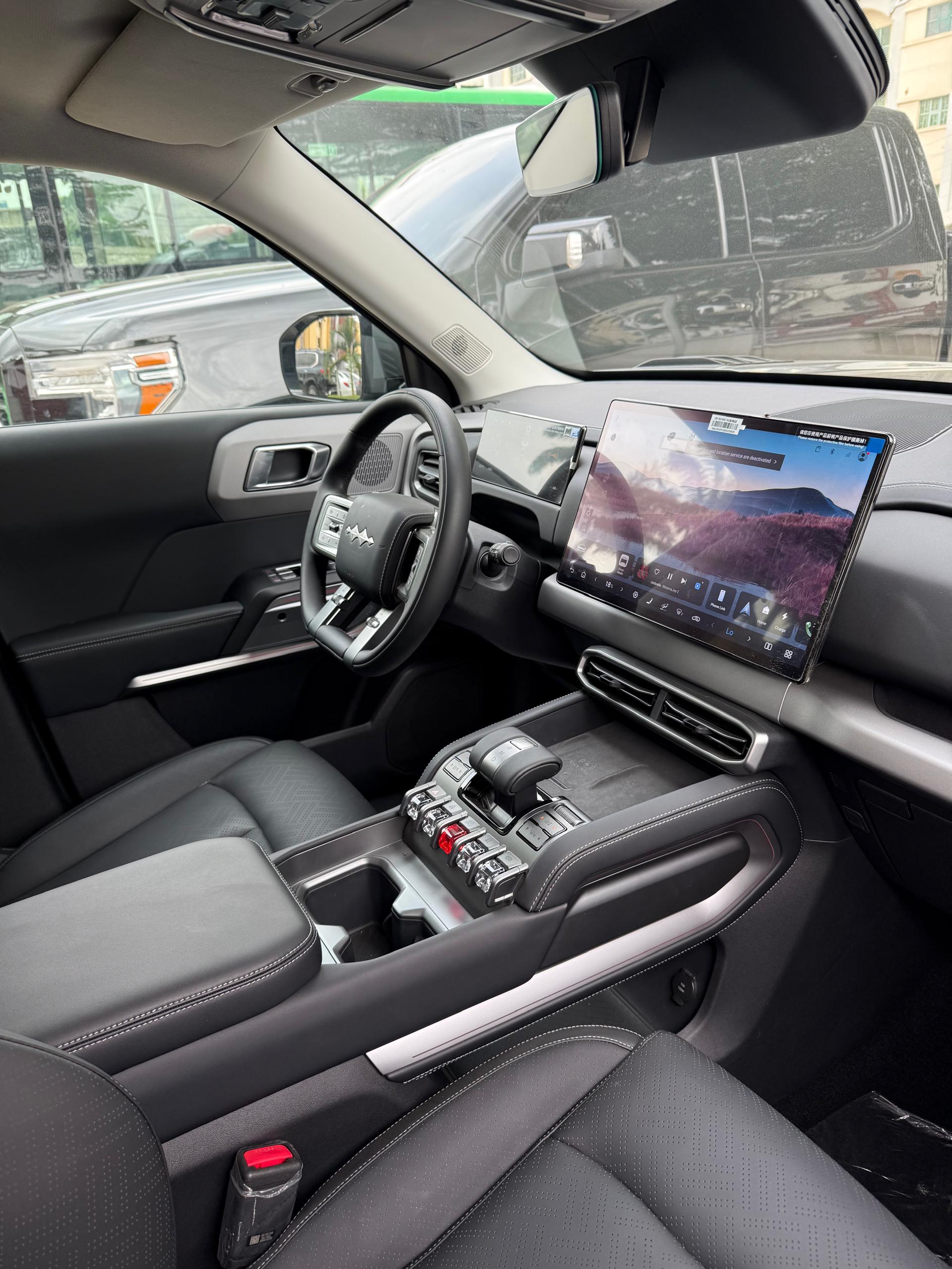 BYD LEOPARD TITANIUM 2025 — photo 3 of 12