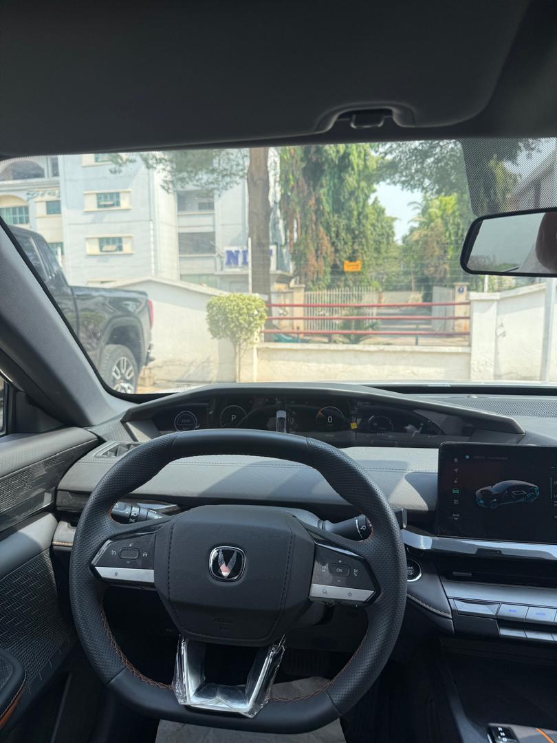 CHANGAN UNI-V 2023 — photo 4 of 13