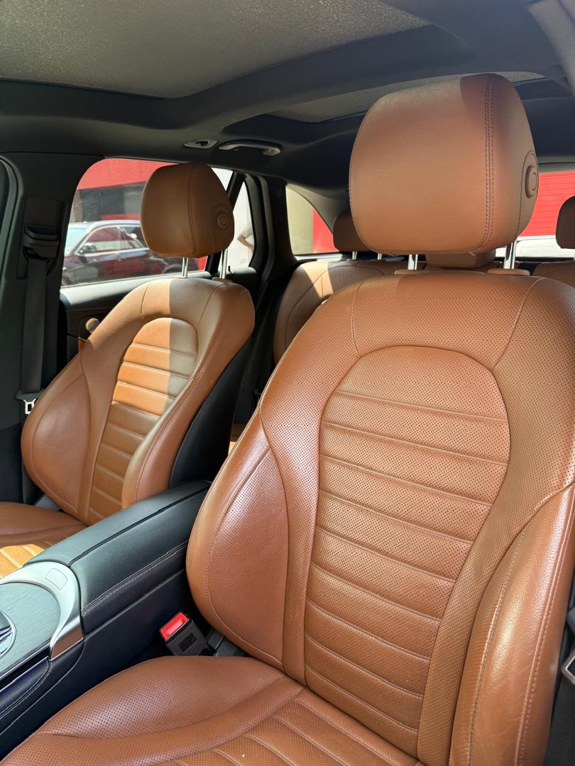 MERCEDES BENZ  GLC 43 AMG 2020 — photo 10 of 13