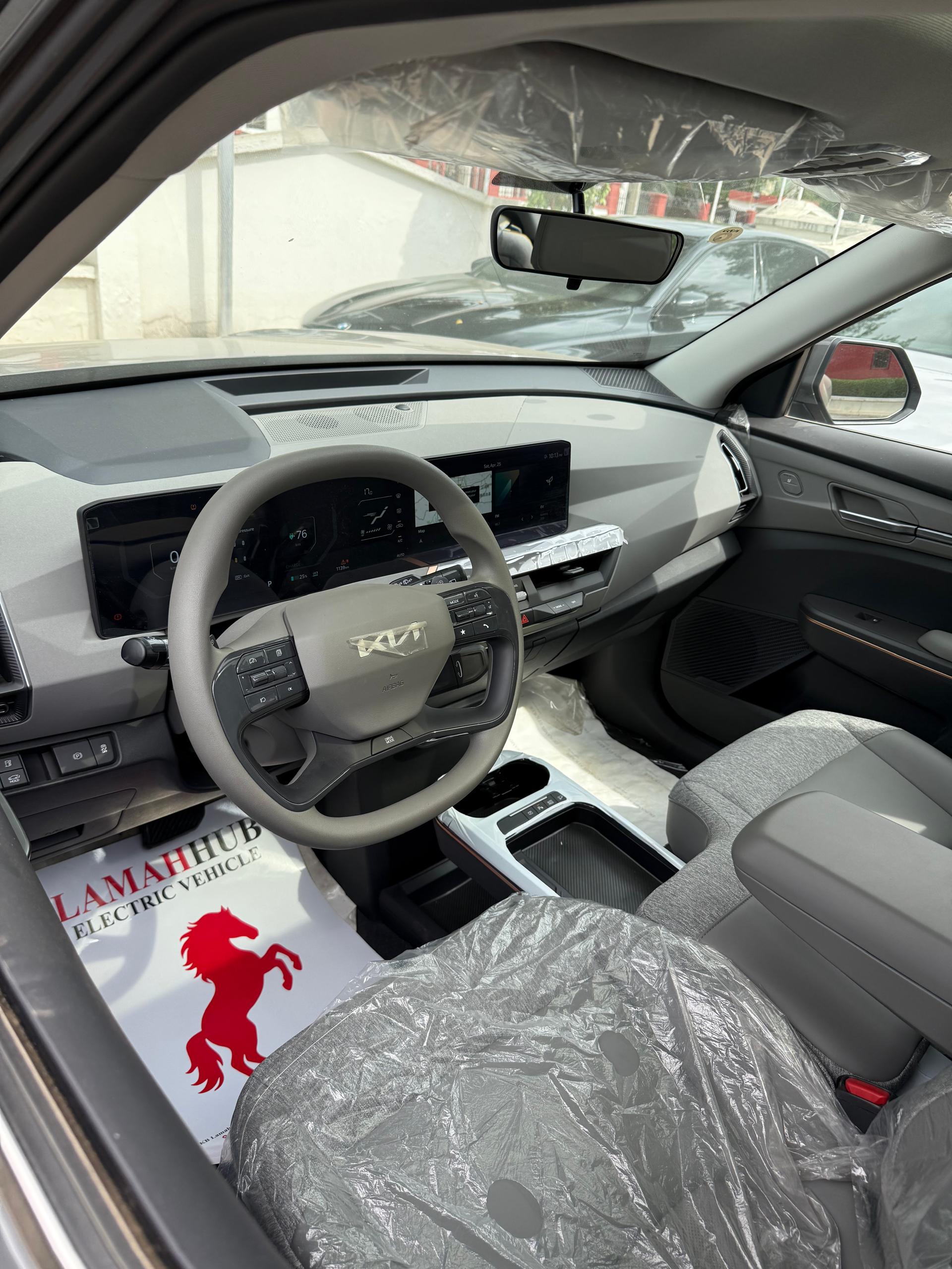 KIA EV5 2024 — photo 2 of 12