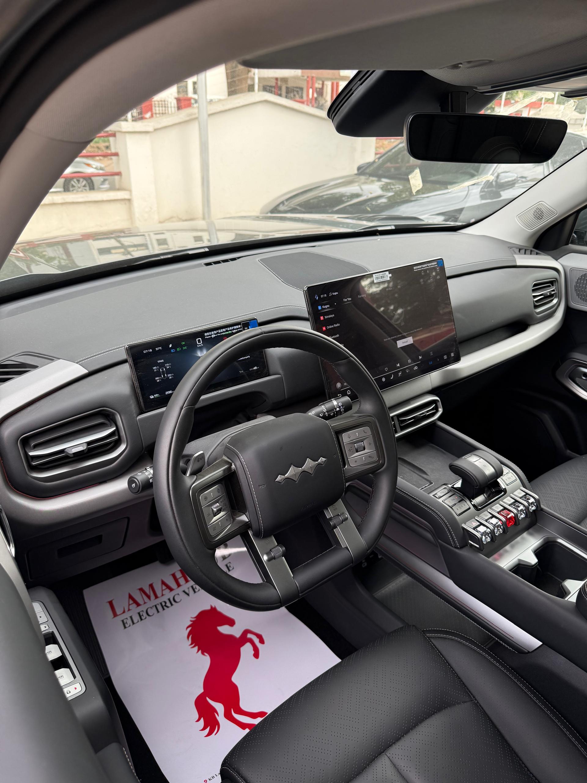 BYD LEOPARD TITANIUM 2025 — photo 8 of 12