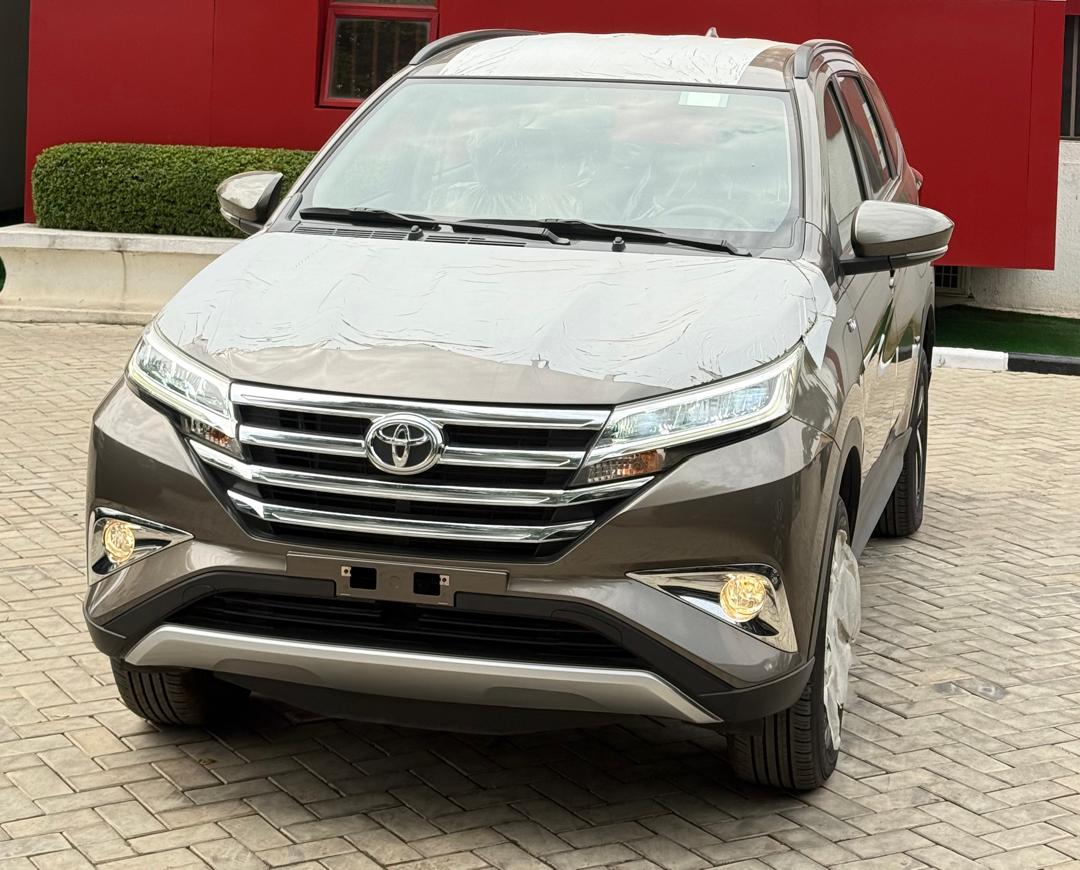 TOYOTA RUSH 2023 — photo 15 of 15